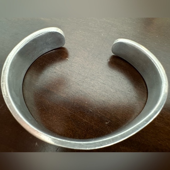 Silver bracelet, happy elephants. - Picture 9 of 13